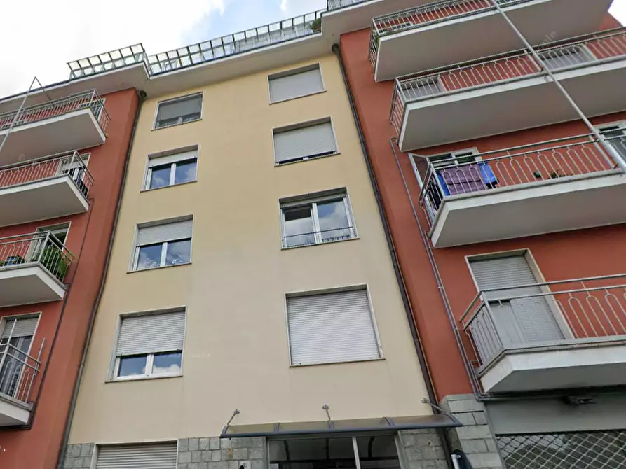 Immagine 2 di Appartamento in vendita  in Via Valgella a Varese