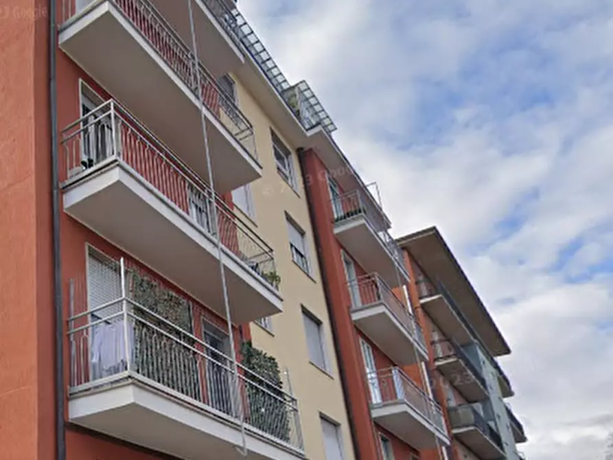 Immagine 5 di Appartamento in vendita  in Via Valgella a Varese