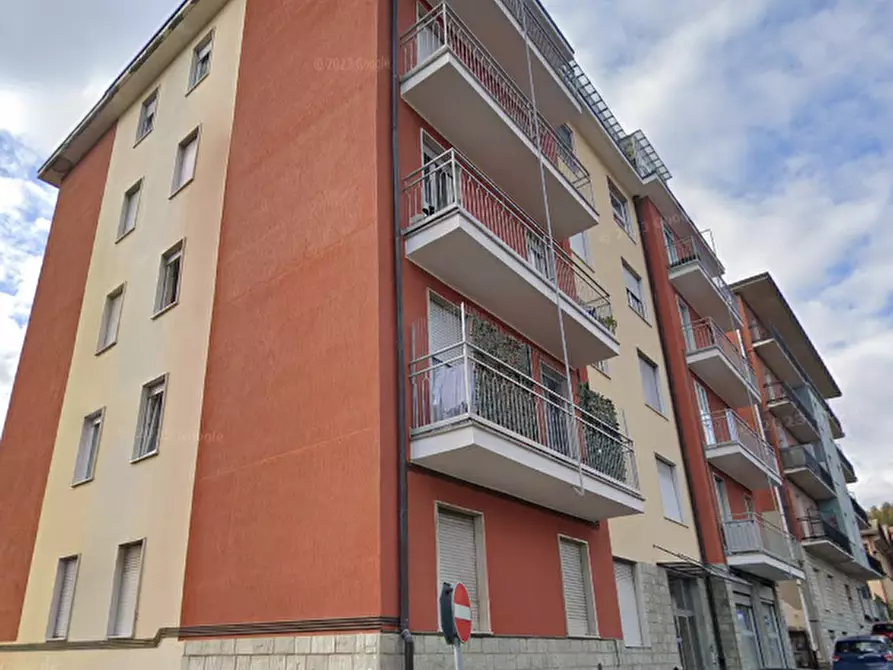 Immagine 6 di Appartamento in vendita  in Via Valgella a Varese