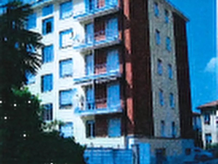 Immagine 8 di Appartamento in vendita  in Via Valgella a Varese