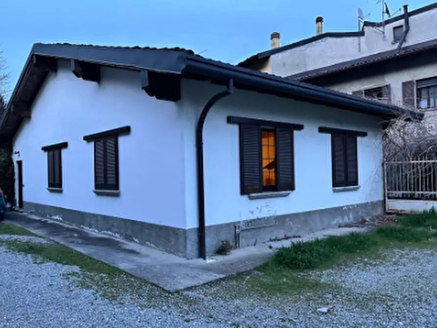 Immagine 3 di Laboratorio in vendita  in Via Molino Bistorgio a Verano Brianza