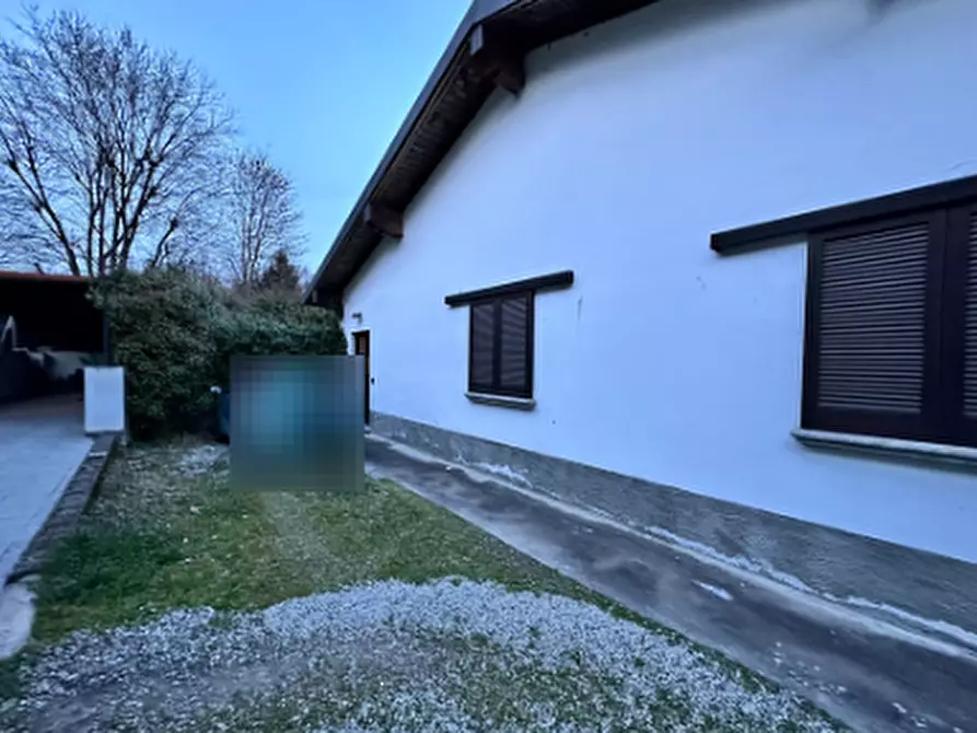 Immagine 6 di Laboratorio in vendita  in Via Molino Bistorgio a Verano Brianza