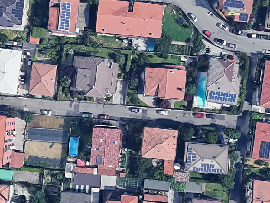 Immagine 21 di Villa in vendita  in Via Legnano  a Peschiera Borromeo