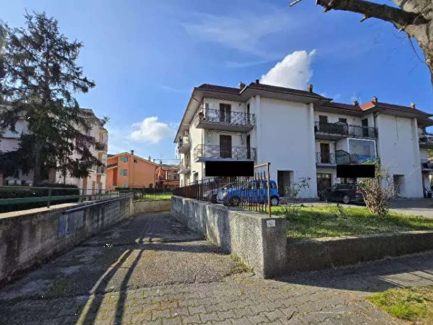 Immagine 1 di Appartamento in vendita  in Viale Cante di Montevecchio a Monte Porzio