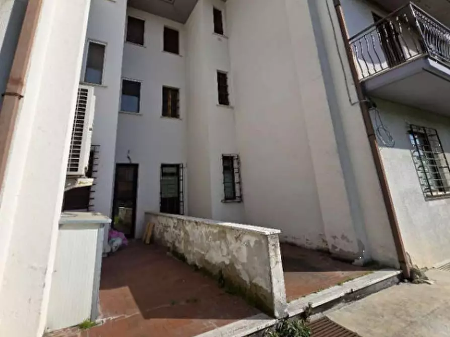 Immagine 4 di Appartamento in vendita  in Viale Cante di Montevecchio a Monte Porzio