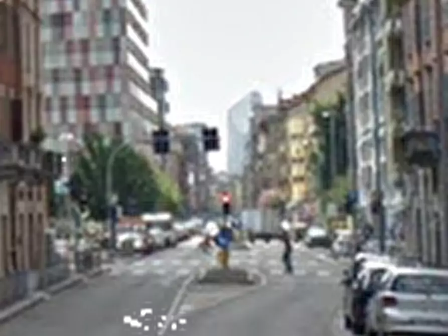 Immagine 3 di Garage in vendita  in Via Carlo Imbonati a Milano
