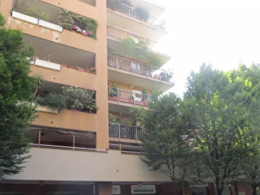 Immagine 5 di Appartamento in vendita  in Via Ugo la Malfa  a Milano