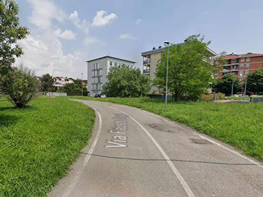 Immagine 8 di Mansarda in vendita  in Via Fausto Coppi a Lissone