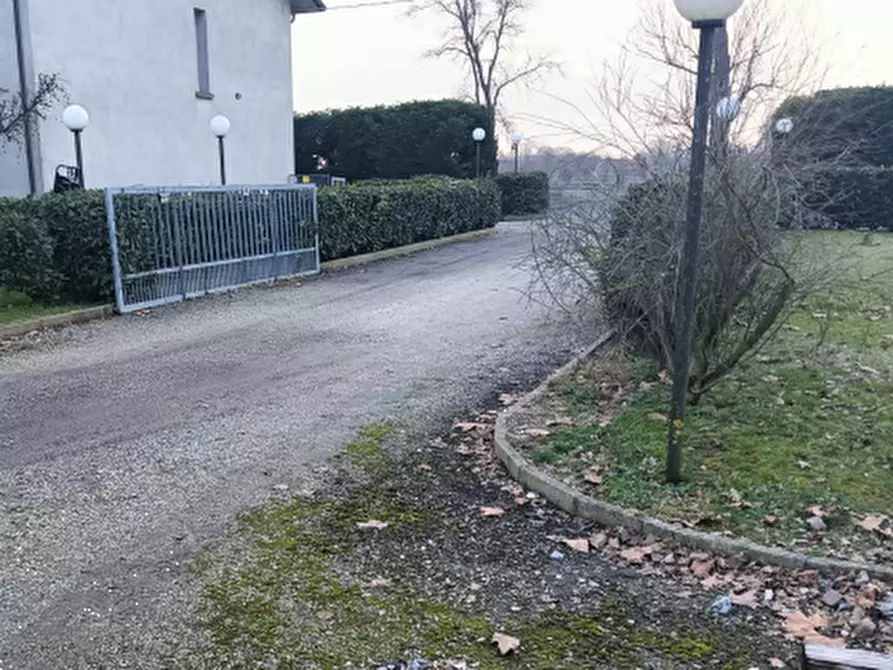 Immagine 2 di Capannone industriale in vendita  in Via Reale  a Conselice