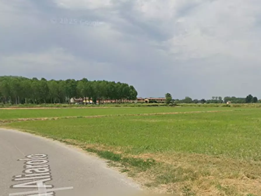 Immagine 1 di Terreno agricolo in vendita  in Cava Manara a Cava Manara