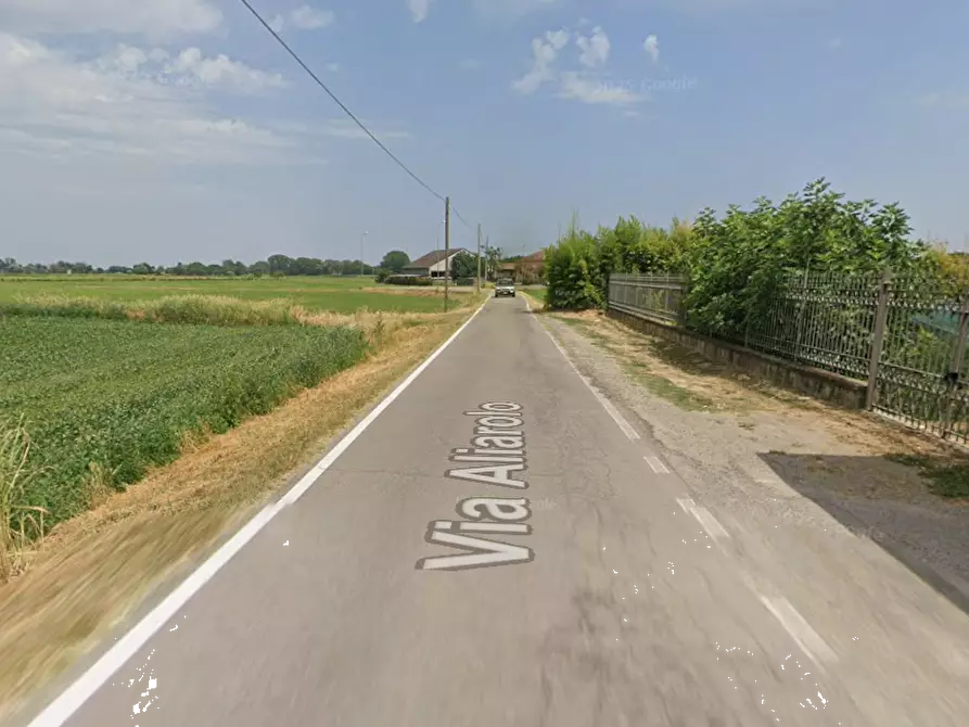 Immagine 5 di Terreno agricolo in vendita  in Cava Manara a Cava Manara