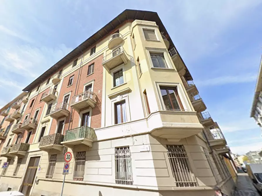 Immagine 2 di Appartamento in vendita  in Via Parella a Torino