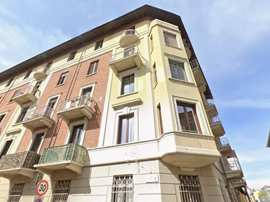 Immagine 6 di Appartamento in vendita  in Via Parella a Torino