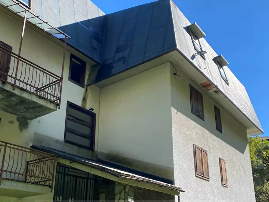 Immagine 3 di Appartamento in vendita  in Via della Fontana Sistina a Monastero Di Lanzo