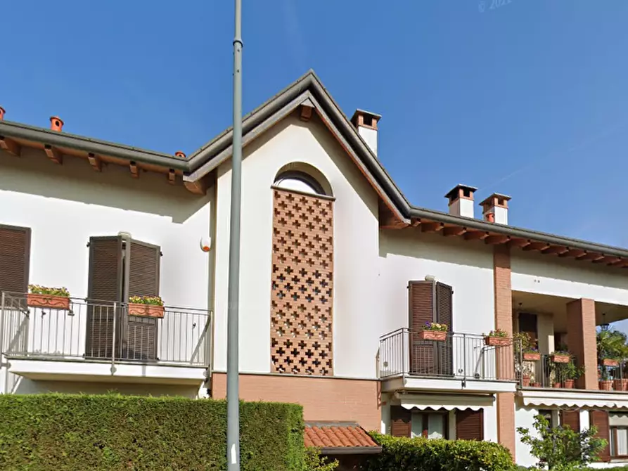 Immagine 6 di Appartamento in vendita  in Via Enrico Fermi a Lomagna