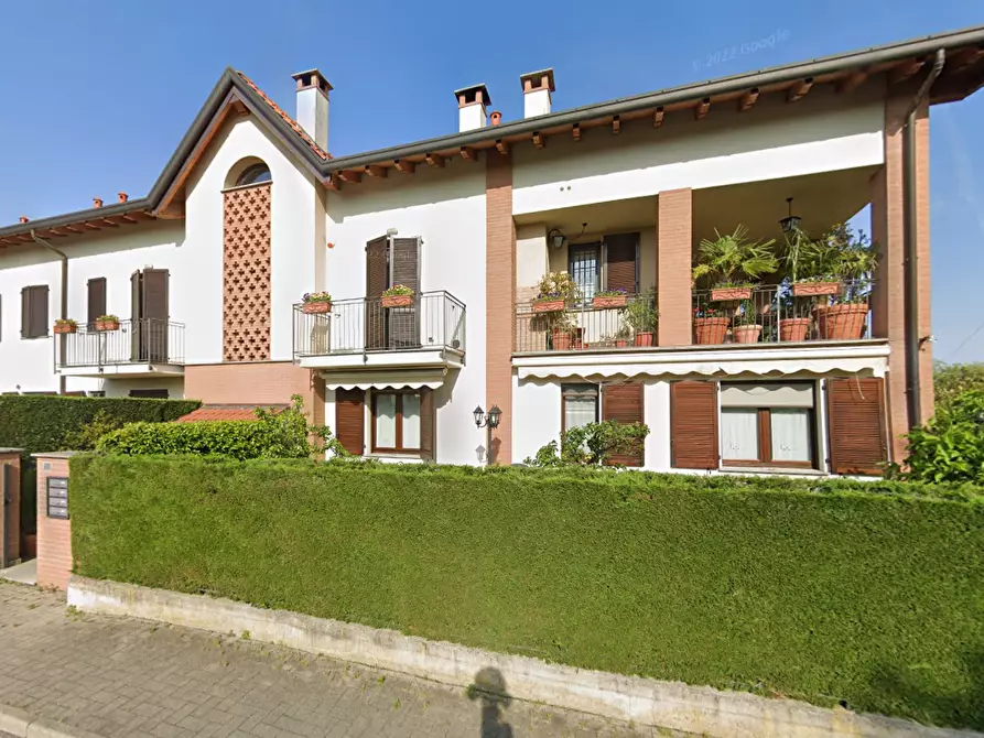 Immagine 8 di Appartamento in vendita  in Via Enrico Fermi a Lomagna