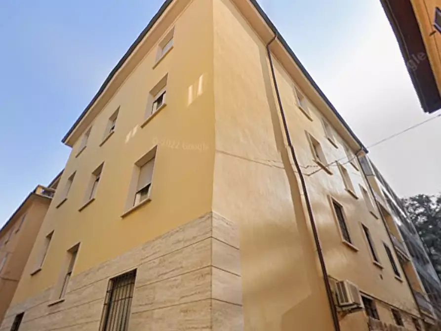 Immagine 2 di Appartamento in vendita  in Via Cavallotti a Bologna
