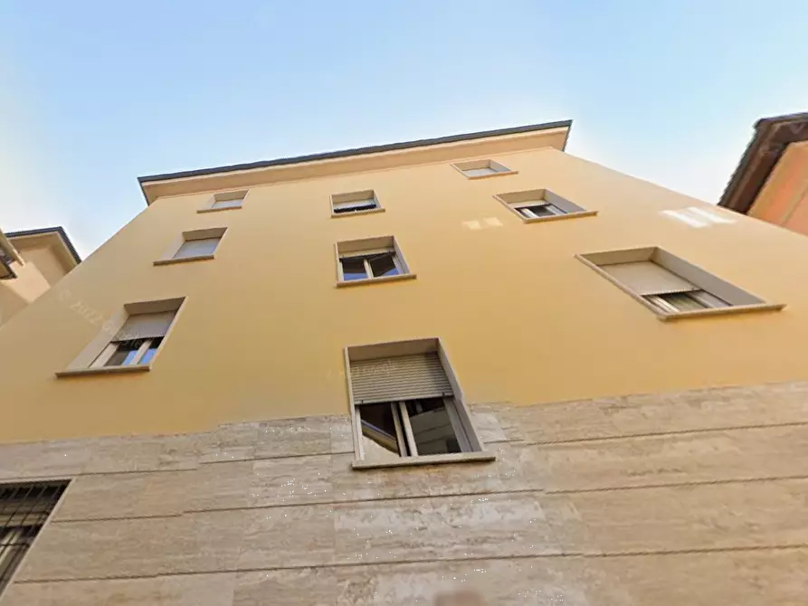 Immagine 7 di Appartamento in vendita  in Via Cavallotti a Bologna