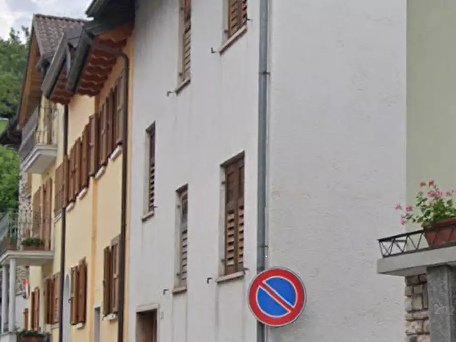 Immagine 15 di Appartamento in vendita  in Via Sorriva a Sovramonte