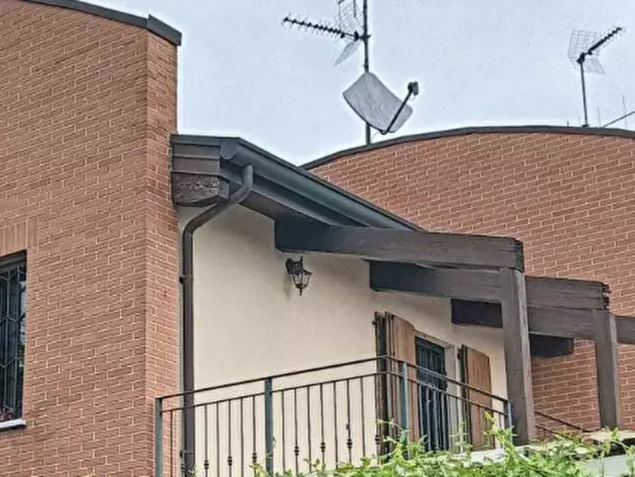 Immagine 6 di Villetta a schiera in vendita  in Via Gaudì  a Ravenna