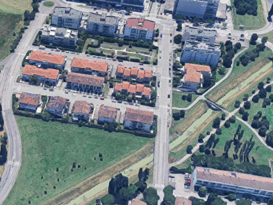 Immagine 10 di Villetta a schiera in vendita  in Via Gaudì  a Ravenna