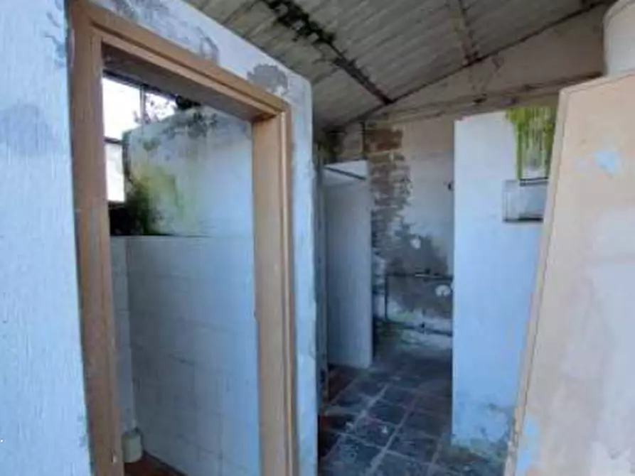 Immagine 5 di Capannone industriale in vendita  in Via Brenton a Loria