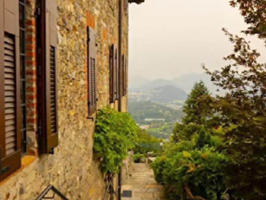 Immagine 7 di Porzione di casa in vendita  in Via Ramaudio a Vinchio