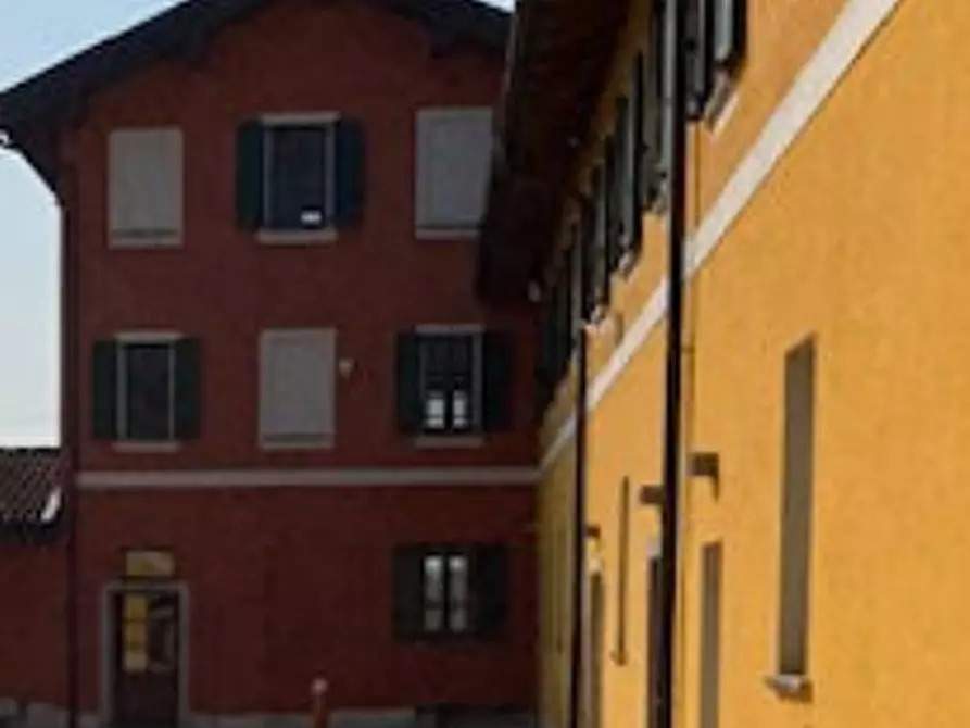 Immagine 4 di Stabile in vendita  in Strada di Sopra  a Vigevano