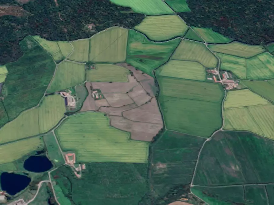 Immagine 16 di Stabile in vendita  in Strada di Sopra  a Vigevano