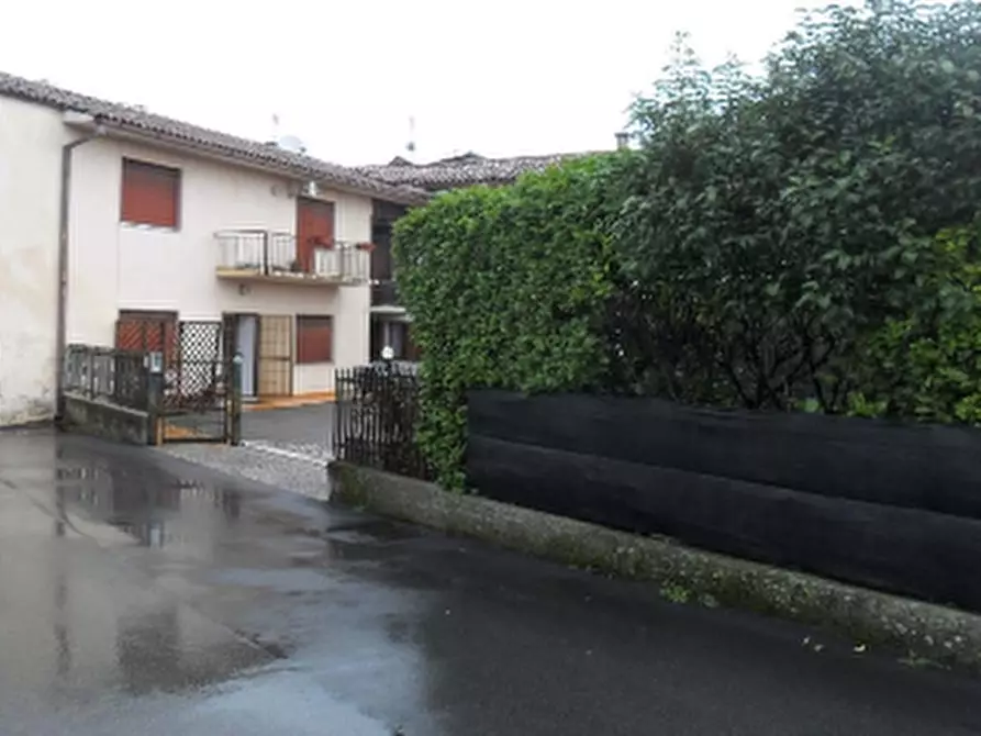Immagine 8 di Porzione di casa in vendita  in Via Frassinelli  a Vittorio Veneto