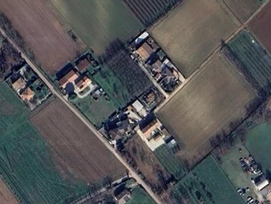 Immagine 16 di Appartamento in vendita  in Via Boschi a Paese