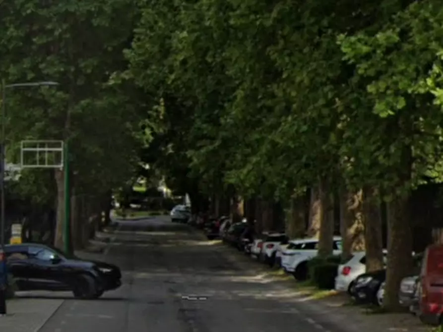 Immagine 11 di Magazzino in vendita  in Viale Giuseppe Mazzini a Valdobbiadene