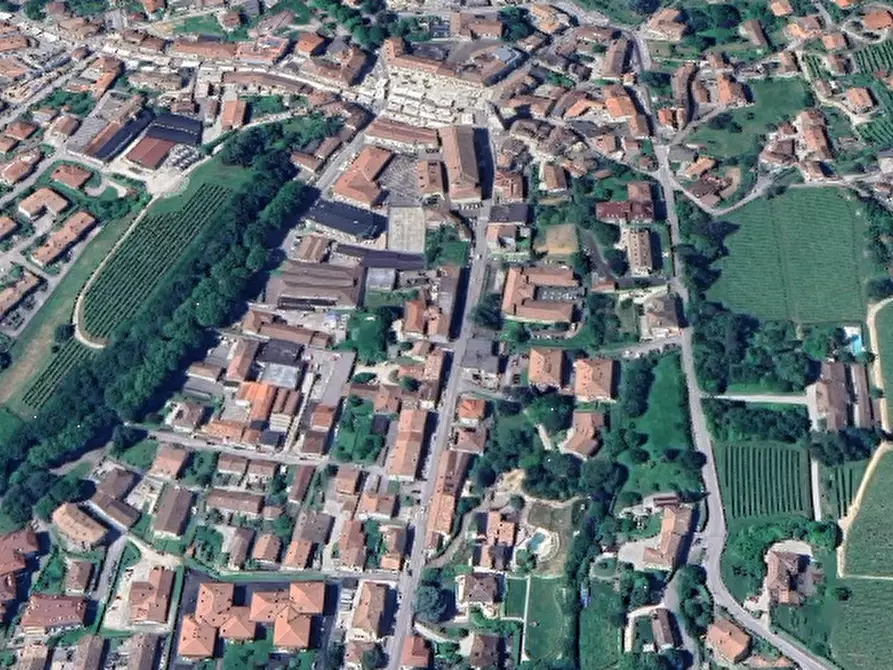 Immagine 19 di Magazzino in vendita  in Viale Giuseppe Mazzini a Valdobbiadene