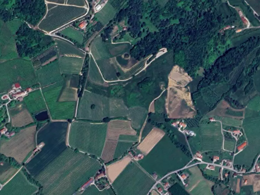 Immagine 17 di Terreno agricolo in vendita  in Via Pra' da Forno a Cappella Maggiore