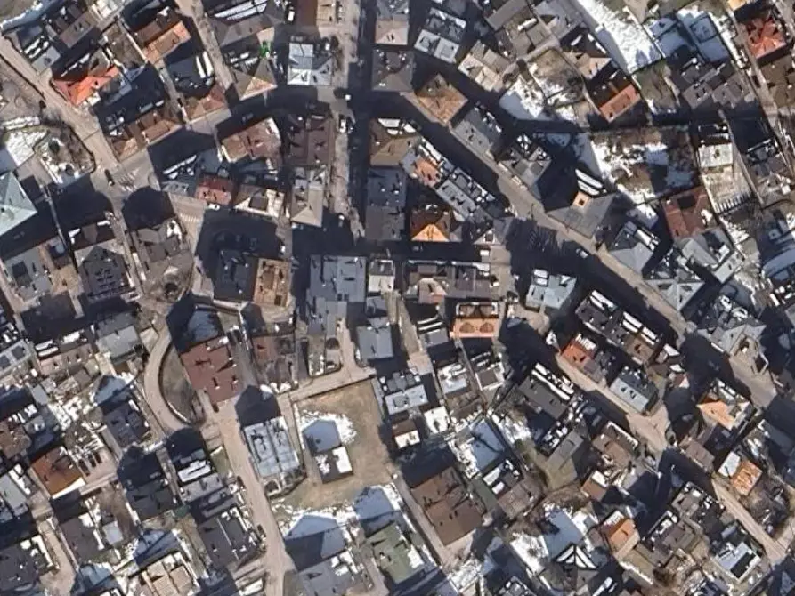 Immagine 7 di Magazzino in vendita  in Via Corte  a Auronzo Di Cadore