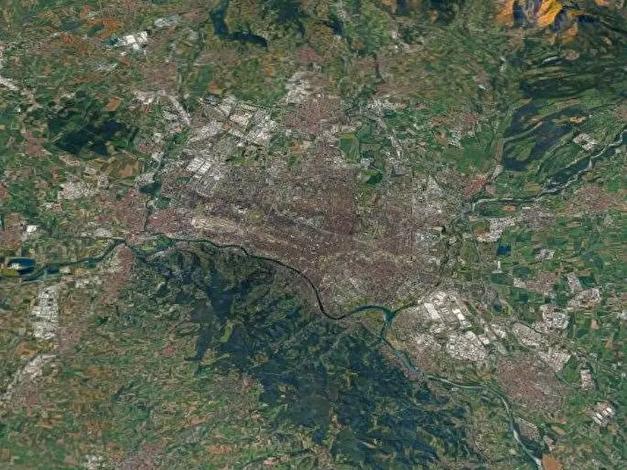 Immagine 13 di Garage in vendita  in Via Principi d’Acaja a Torino