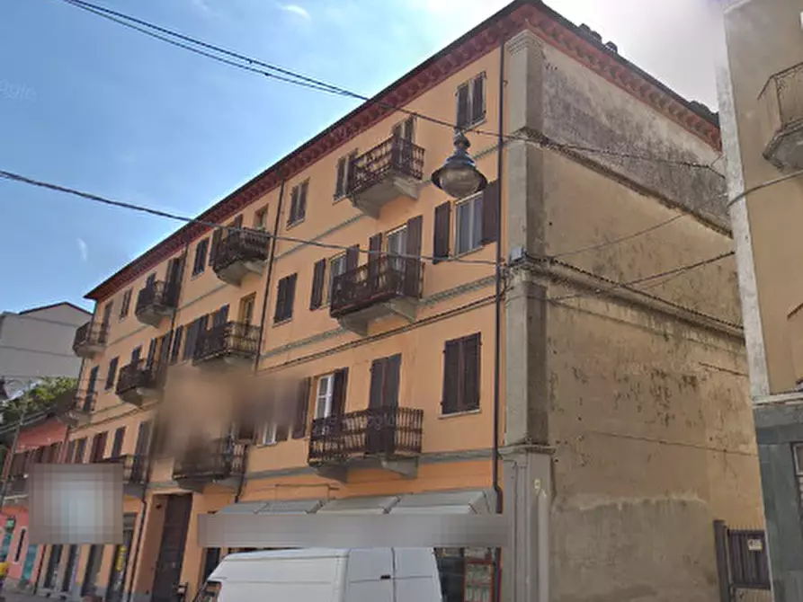 Immagine 13 di Appartamento in vendita  in Via Torino a Cuorgnè