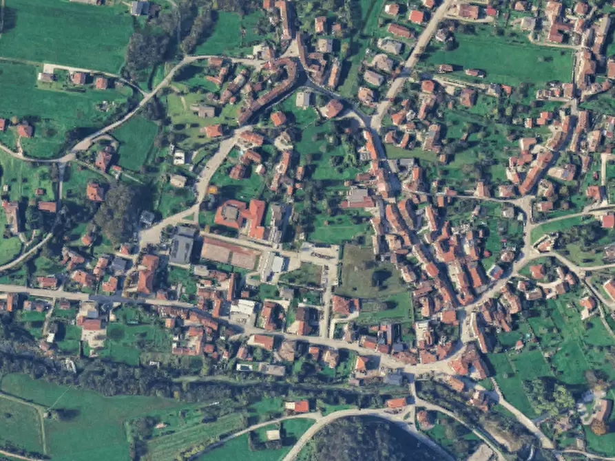 Immagine 12 di Appartamento in vendita  in Via Roma a Travesio