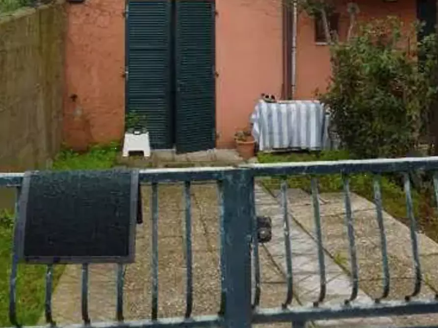 Immagine 3 di Appartamento in vendita  in Via Sardegna a San Costanzo