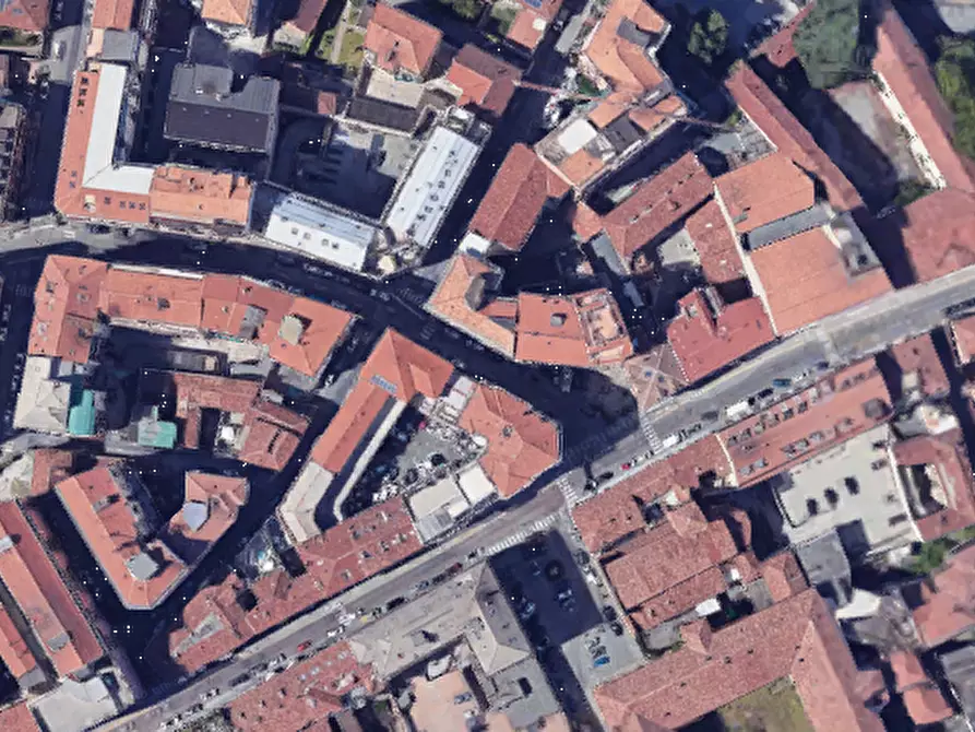 Immagine 28 di Appartamento in vendita  in Via della Fontana a Asti