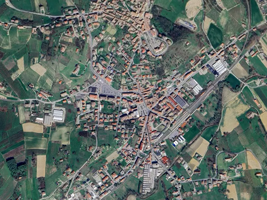 Immagine 3 di Appartamento in vendita  in Via G. Don Casetta a Castagnole Delle Lanze