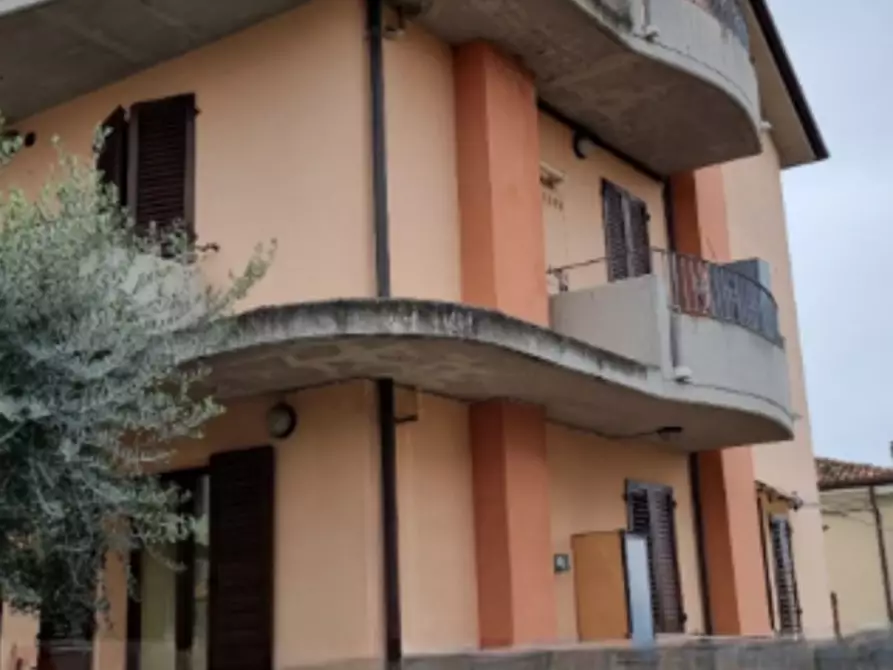 Immagine 7 di Appartamento in vendita  in Via dei Cartaginesi a Colli Al Metauro