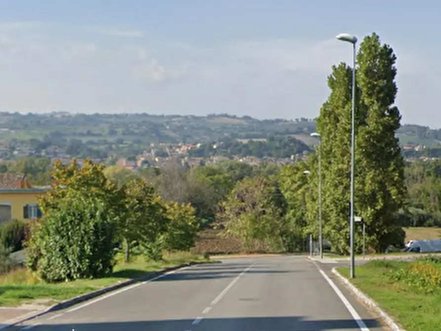 Immagine 11 di Appartamento in vendita  in Via dei Cartaginesi a Colli Al Metauro