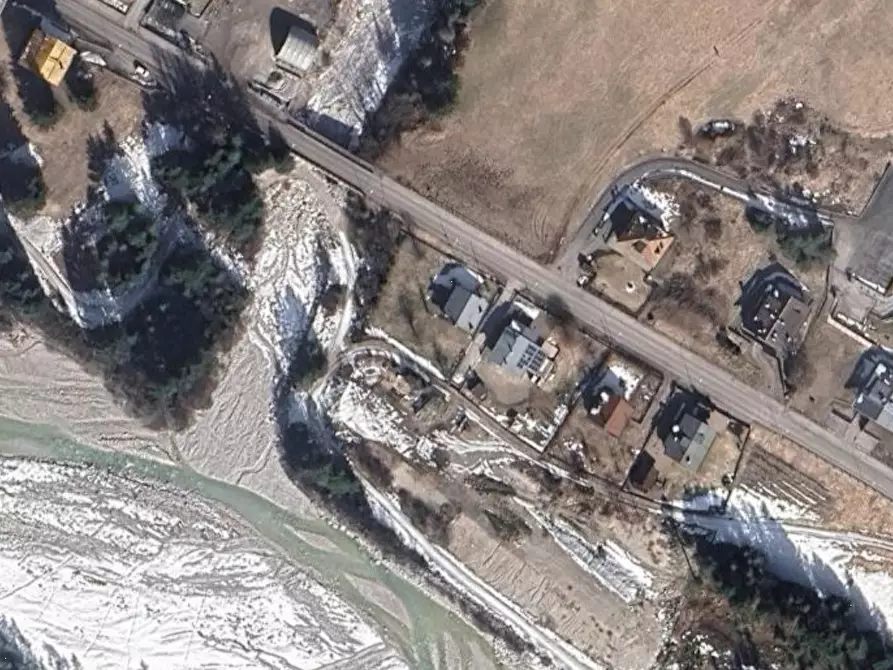 Immagine 11 di Magazzino in vendita  in Via Pause a Auronzo Di Cadore