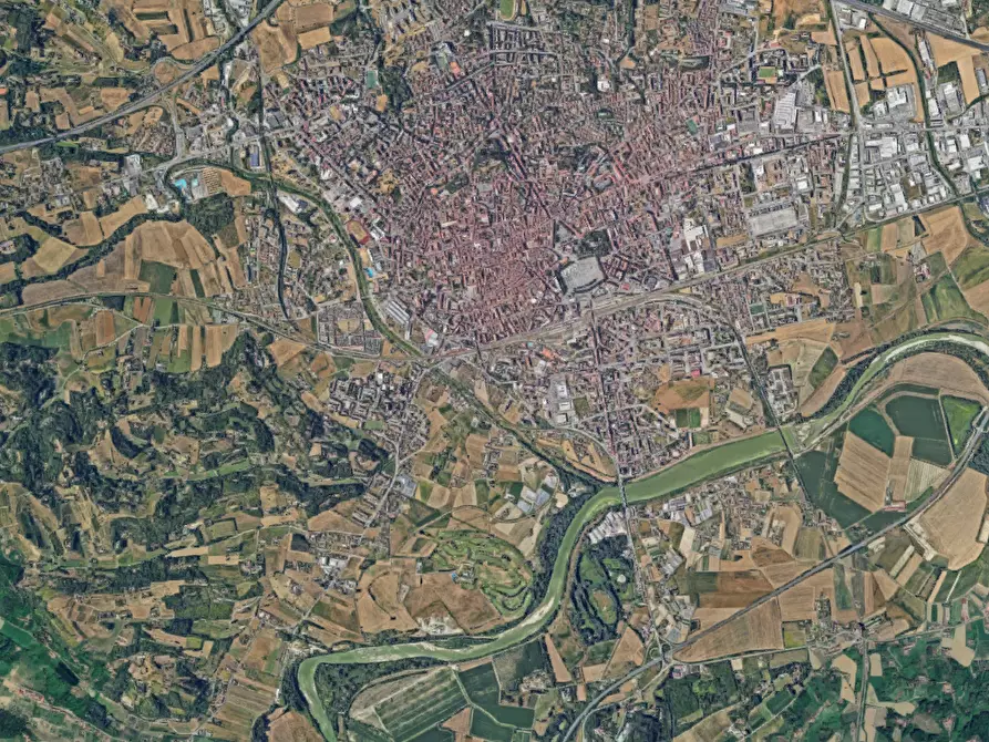 Immagine 5 di Posto auto in vendita  in Via Bra a Asti