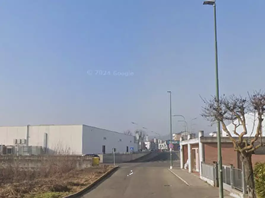 Immagine 7 di Posto auto in vendita  in Via Bra a Asti