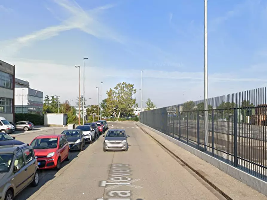 Immagine 11 di Ufficio in vendita  in Via Tevere  a Sesto Fiorentino