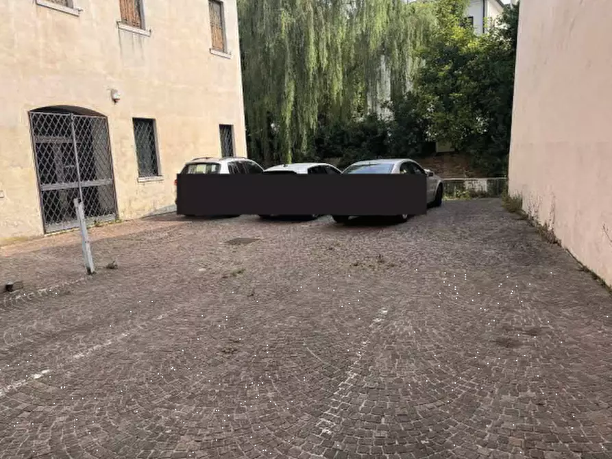 Immagine 7 di Appartamento in vendita  in Via Avogari a Treviso