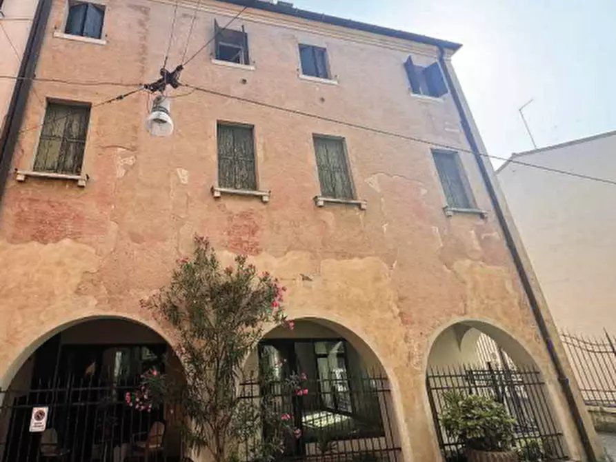 Immagine 8 di Appartamento in vendita  in Via Avogari a Treviso