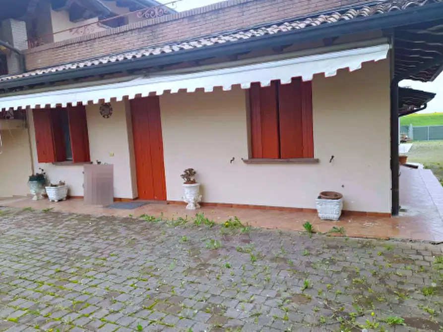 Immagine 4 di Casa indipendente in vendita  in Via Villa Varda di San Cassiano a Brugnera